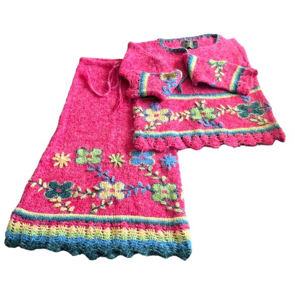 Peruvian Trading Co. made in Peru red floral design sweater skirt set - Picture 1 of 10